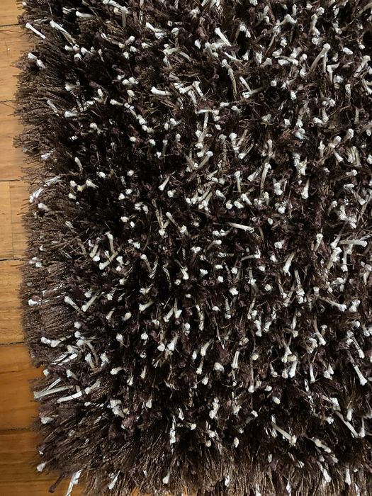 Carpete castanha/bege