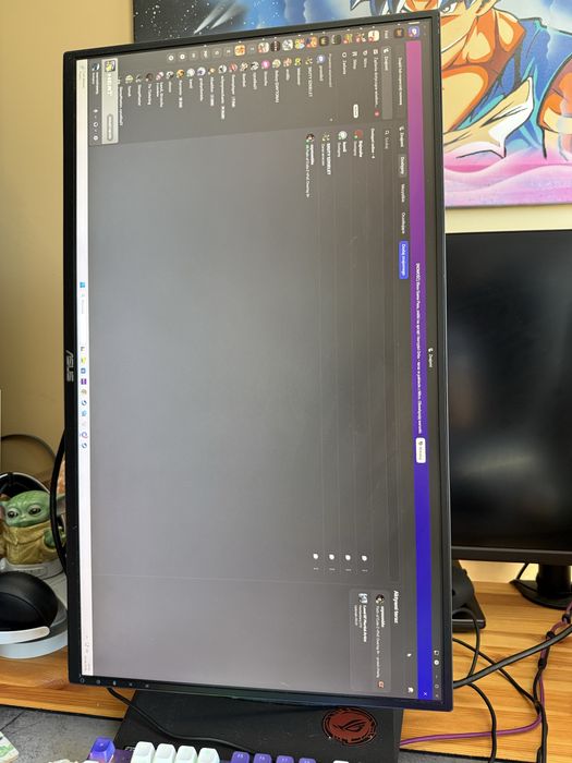 ASUS PG278Q / 2560x1440 1ms g-sync 3d vision 144hz /OPIS !!