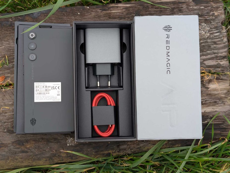 Redmagic 10 air 12/256 новый, игровой телефон