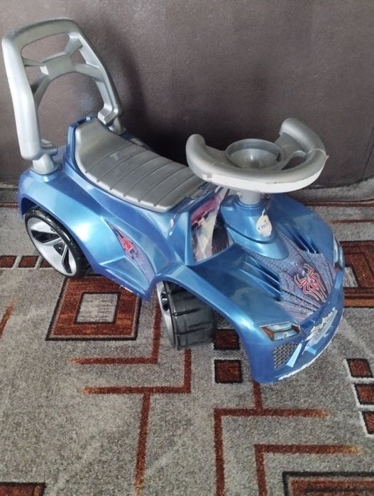 Продам дитячу машинку