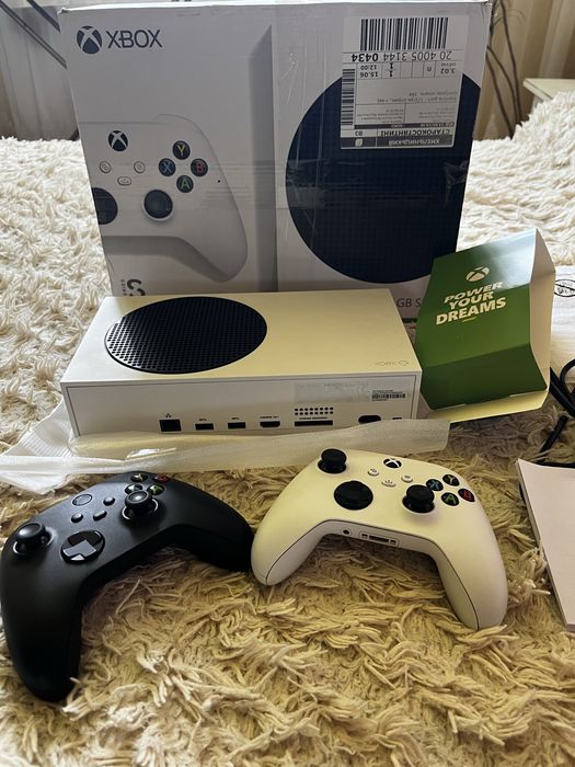 Xbox Series S купити - ціна Ікс Бокс Серіес Ес на OLX
