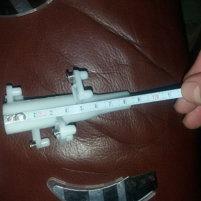 Предлагается набор ножей для измельчителя обьем два литра