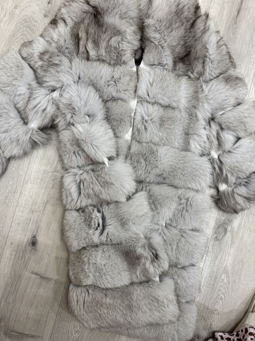 Шуба песец натуральная