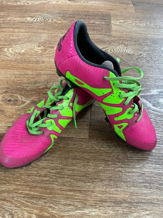 Продам бутци Адідас у гарному стані