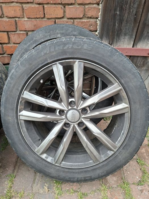 Sprzedam Felgi 5x112 18"
Opony letnie 225/55/18 jeszcze jeden sezon posłużą.