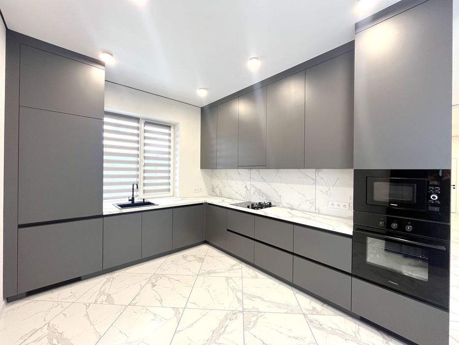 Будинок в затишному районі Бучі . Лісова частина