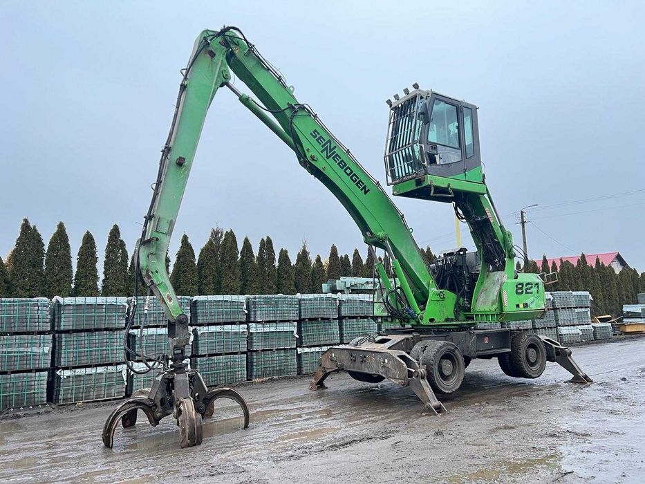 Koparka przeładunkowa Sennebogen 821
