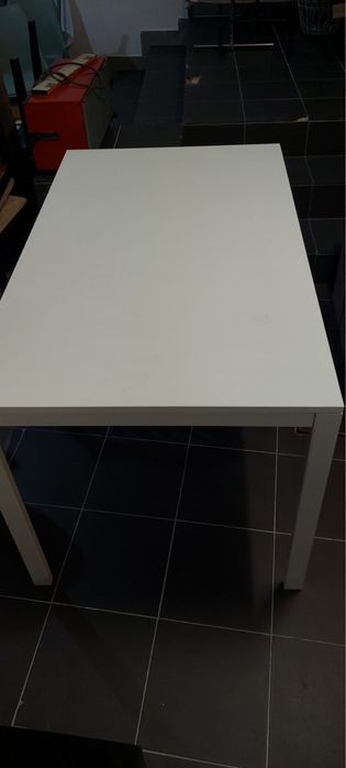 Mesa do ikea branca