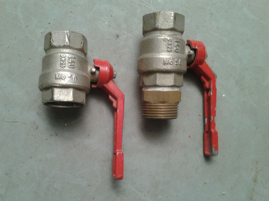 Wężyki do instalacji hydraulicznej