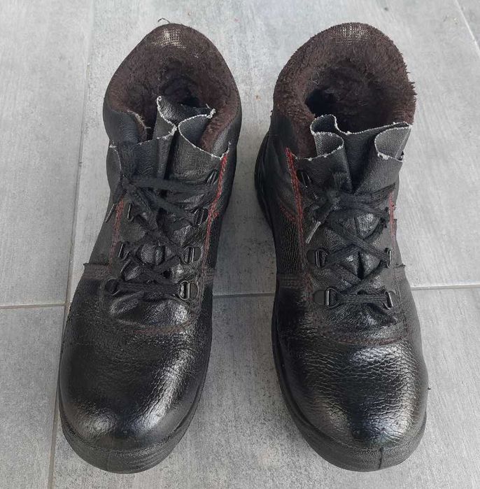 Б/у утепленные ботинки рабочие Art Master с металическим носком, р. 40