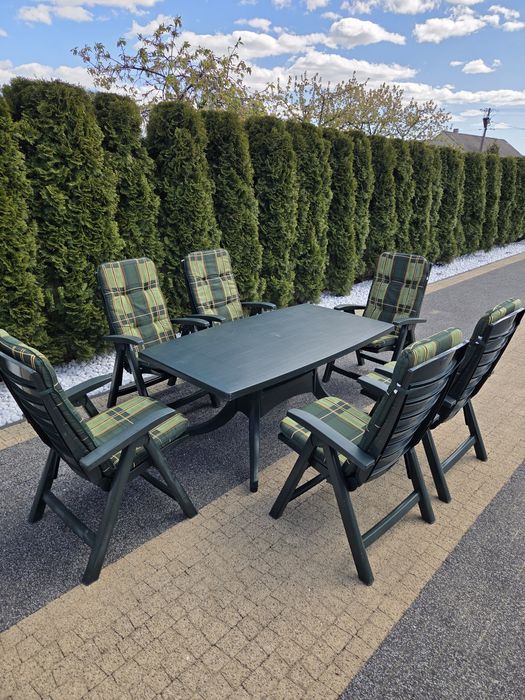 Komplet ogrodowy plastikowy