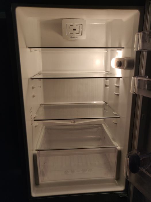 Sprzedam lodówka Whirlpool A++