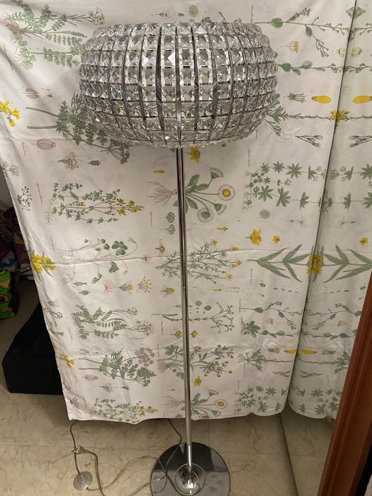 Candeeiro de pé em cristal