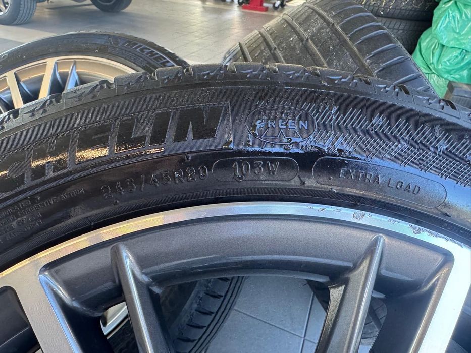 Oryginalne felgi Lexus LC 500 / LC 500h 20” + Michelin 245/45 275/40 R20