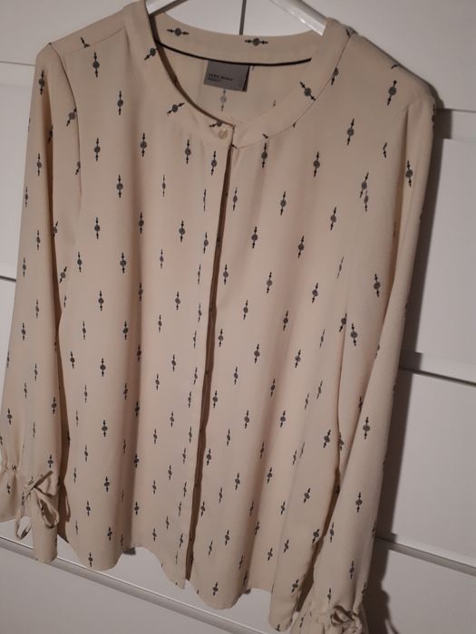 Koszula beżowa ..