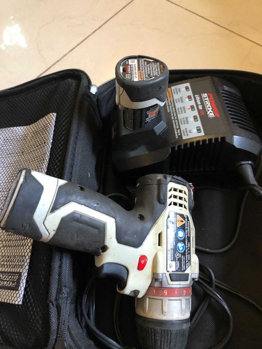 Безщітковий дриль-шуруповерт power stroke