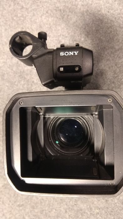 Видеокамера Sony DSR-PD170P формата DVCAM