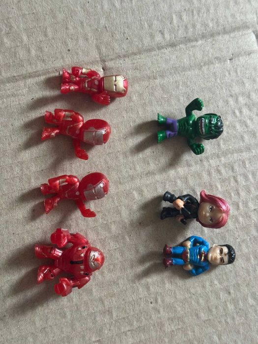 Фигурки супергероев Marvel DC