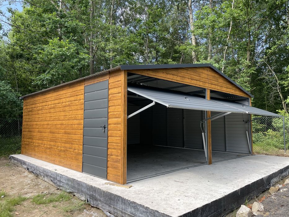 Producent. Garaż blaszany 6x5.8 złoty dąb