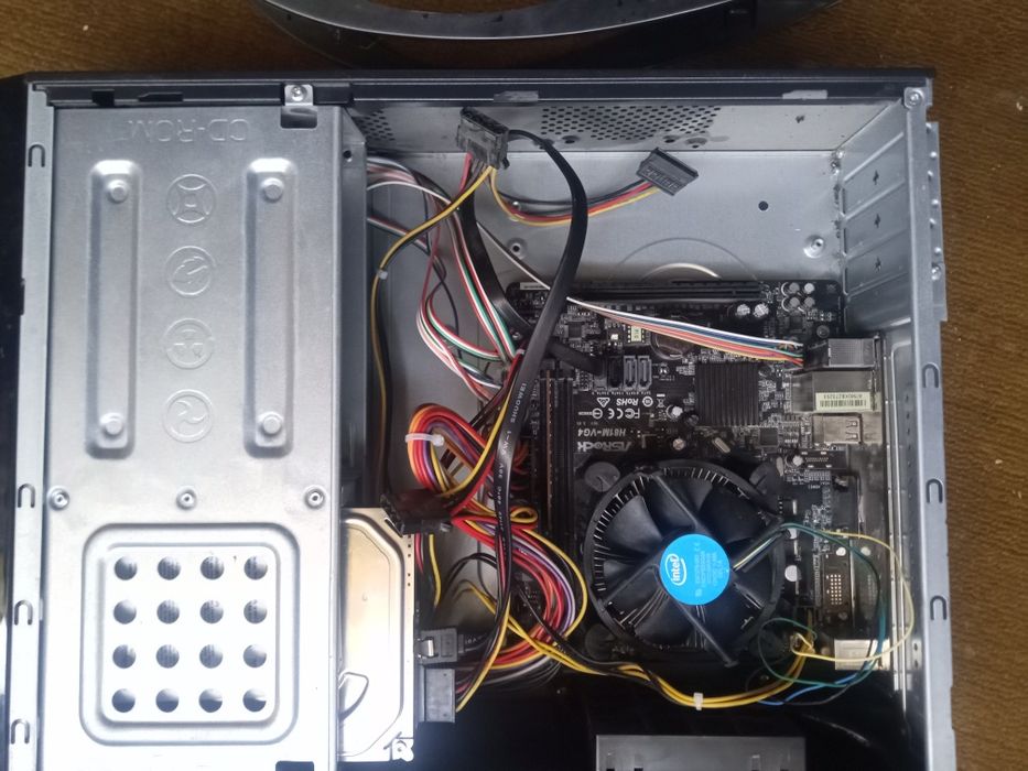 Системний для роботи, і інтернета