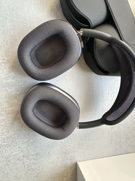 Airpods Max  pretos