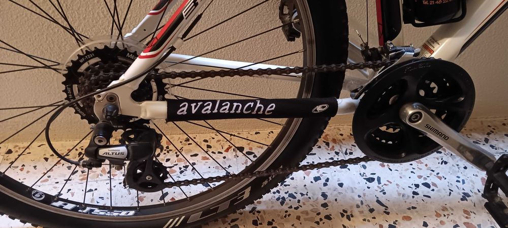 Bicicleta TREK NOVA