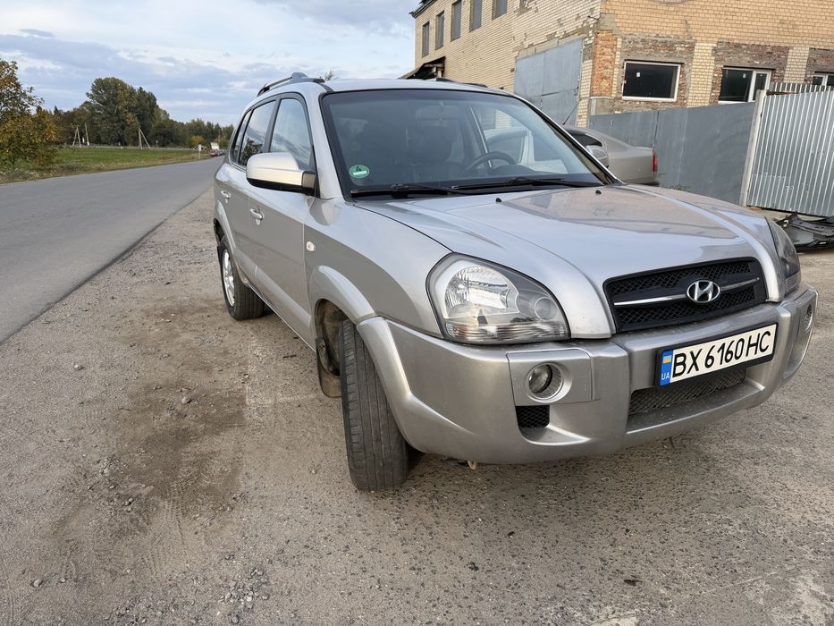 Туксон 2006 2.0 газ бензин