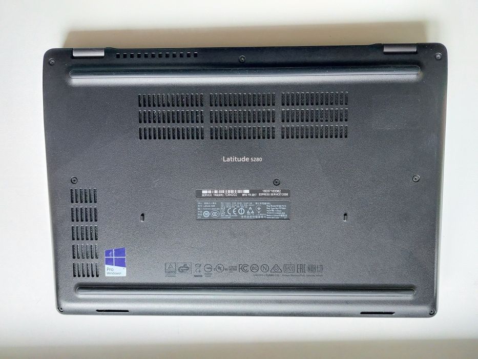 Ноутбук Dell 12.5"/i5 7gen/8gb/ssd256/акб 2.5 години