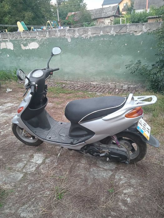 YAMAHA Grand axis 100