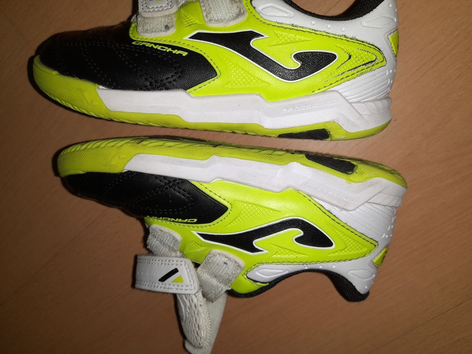Sapatilhas Futsal Joma tamanho 28