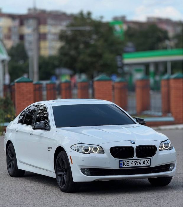BWM 528i XDrive 2011