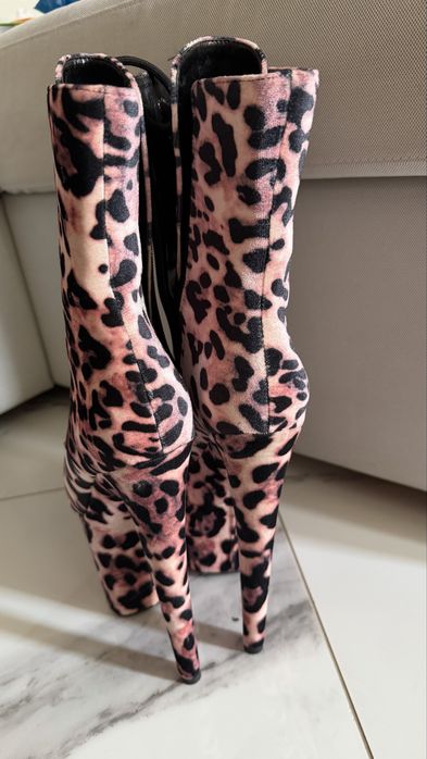 Нові стріпи Killena shoes 38 розмір