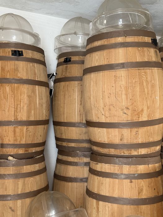 Barris de 150L madeira castanho