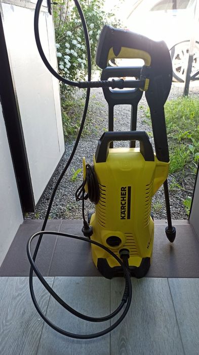 Продам karcher k2