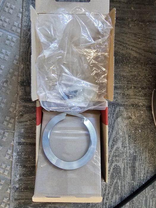 Aprilia Tuono V4 1100 de 12/2021 com 23.000 km. (Comprovável)