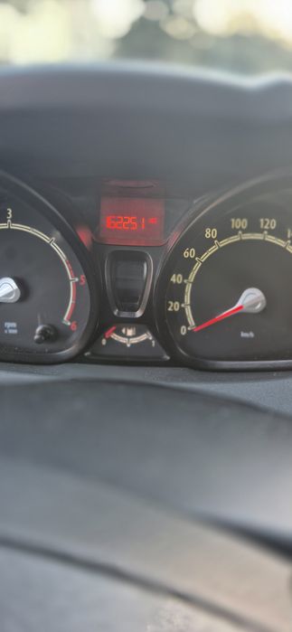 Fiesta diesel c/revisão geral