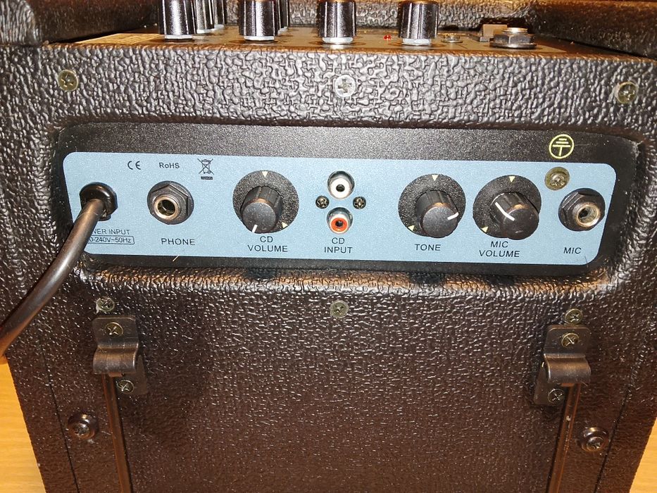 Wzmacniacz gitarowy Dimavery Deluxe -l