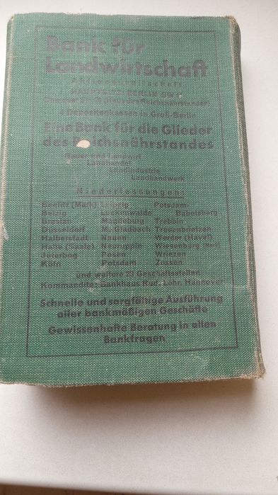 Stara menażka, kalendarz,wieszaki