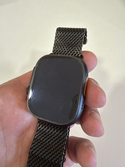 Apple watch ultra 2 preto com pulseira de titanium
