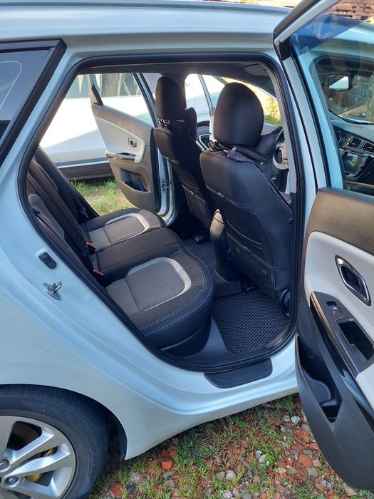 Продам Kia Ceed II 2013 год