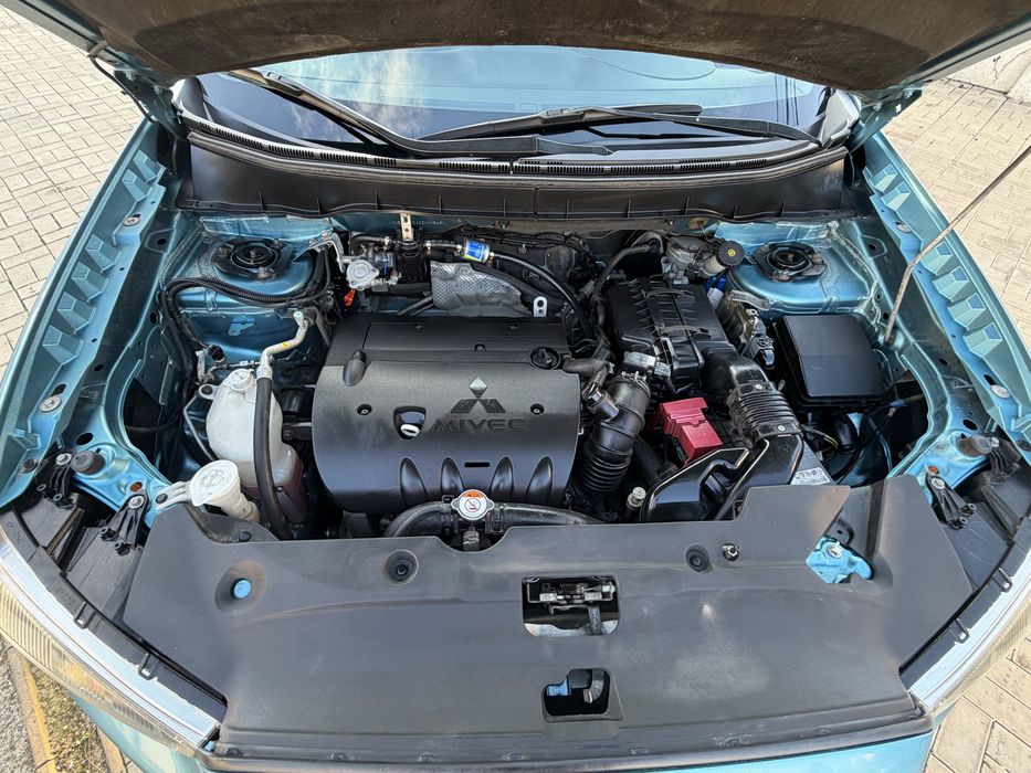 Продам Mitsubishi ASX 2.0 Полный Привод