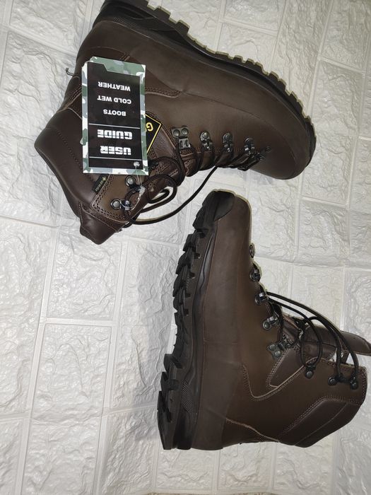 Ботинки с Gore-Tex AKU Griffon Combat GTX