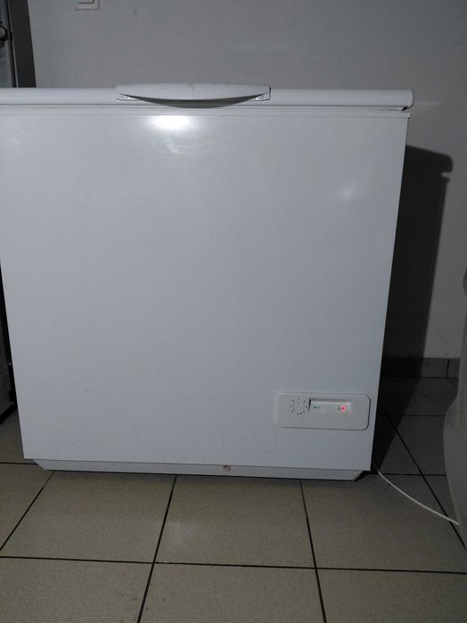 Sprzedam zamrażarkę elektrolux