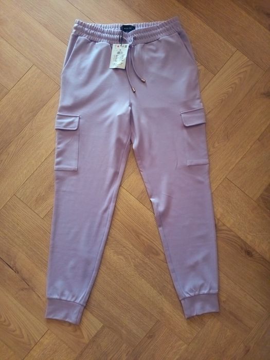 Mohito, nowe spodnie joggery, wiskoza