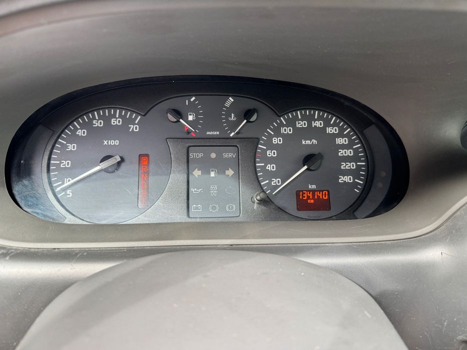 рено меган автомат за 4500$
