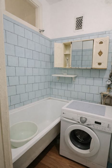Продам 1к квартиру площадь Победы