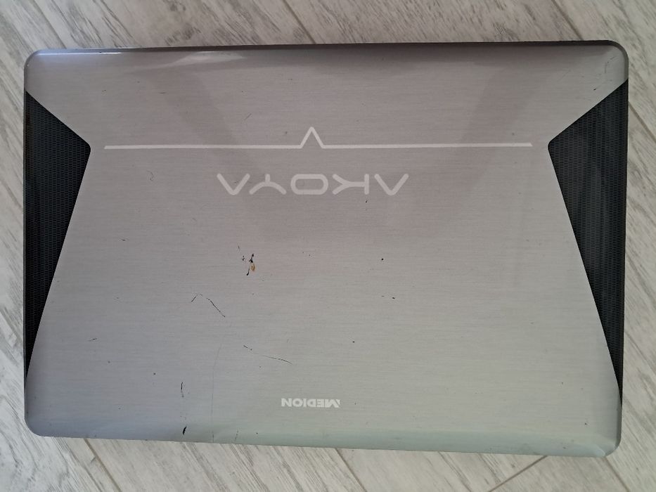 Продам ноутбук Medion, model E7214