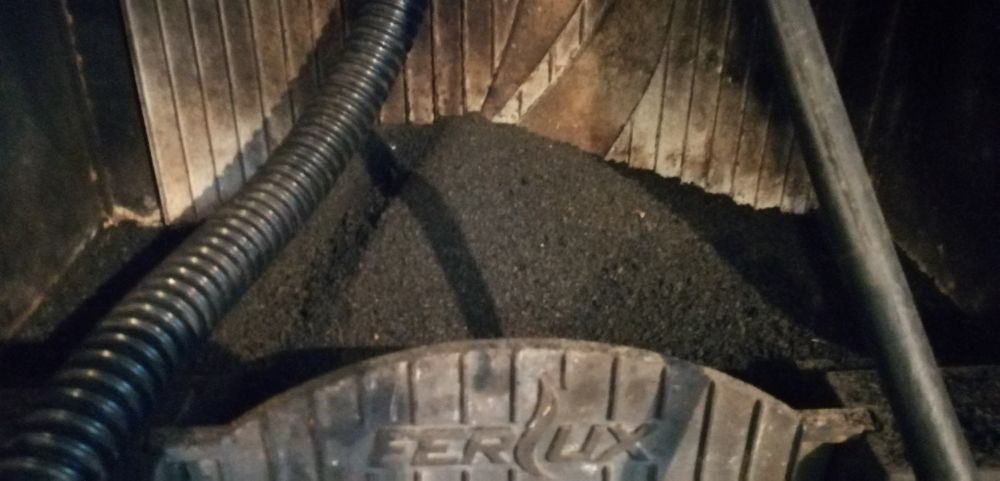 Técnico credenciado em Limpezas de chaminé e manutenção de ares condic