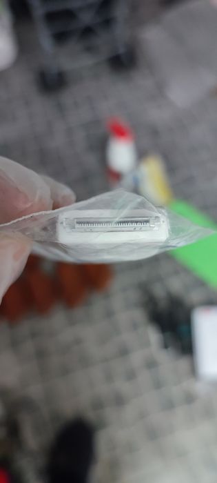 Adaptador Carregador Apple 30 Pinos para Jack DC (iPod / iPhone Antigo) - NOVO