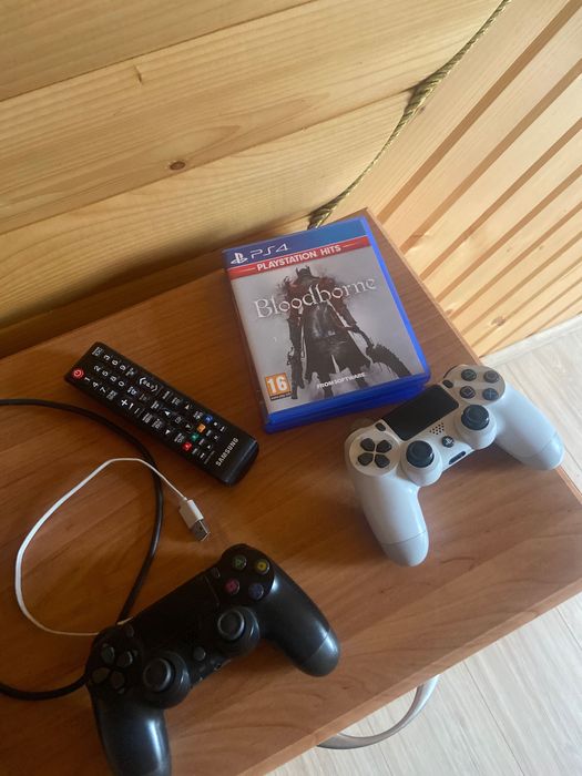 Продам PS4 pro на 1TRB